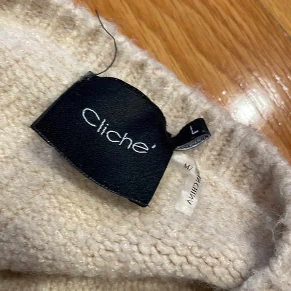 𝅺cliche size large pilling due to wash contains wool - Picture 3 of 5